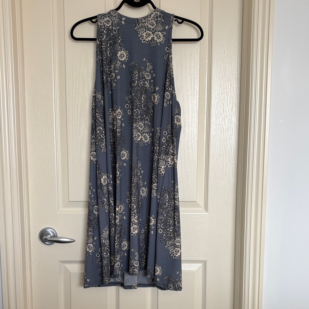 Sadie & Sage Floral Swing Dress - Blue and Cream